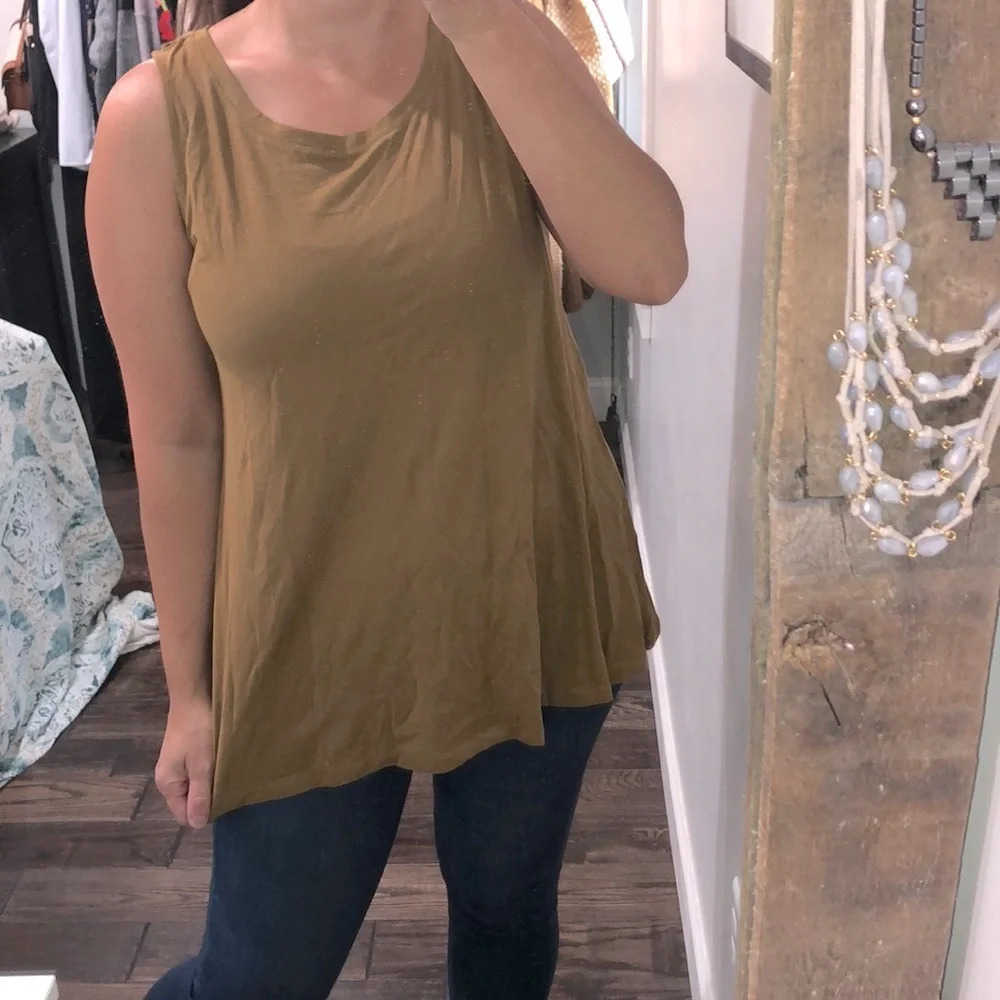 LOGO by Lori Goldstein medium oversized top